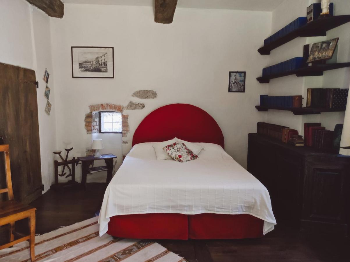 Antica Cascina Del Medico Hotel Muzzano Buitenkant foto