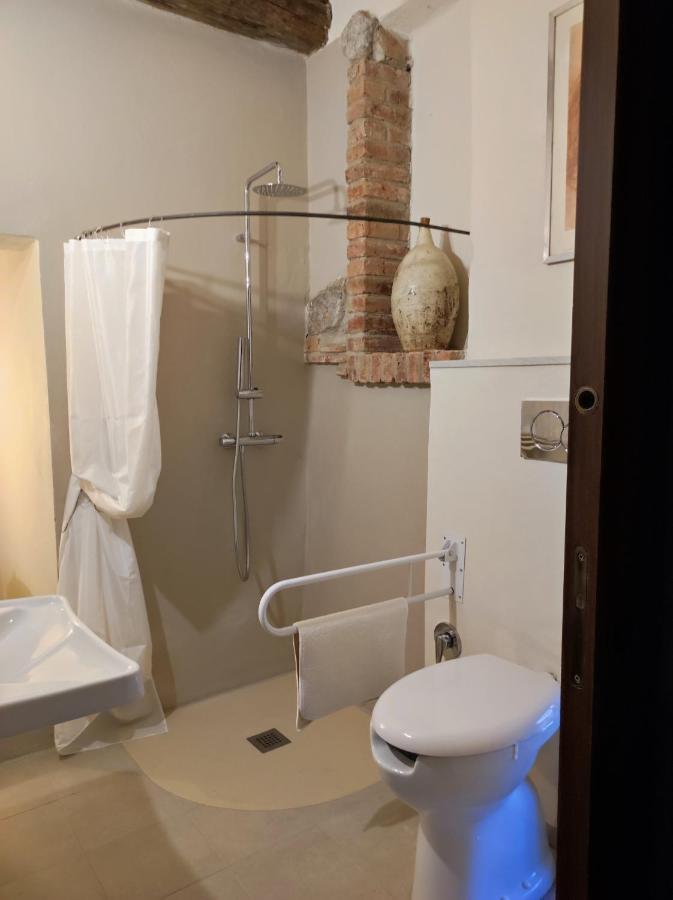 Antica Cascina Del Medico Hotel Muzzano Buitenkant foto