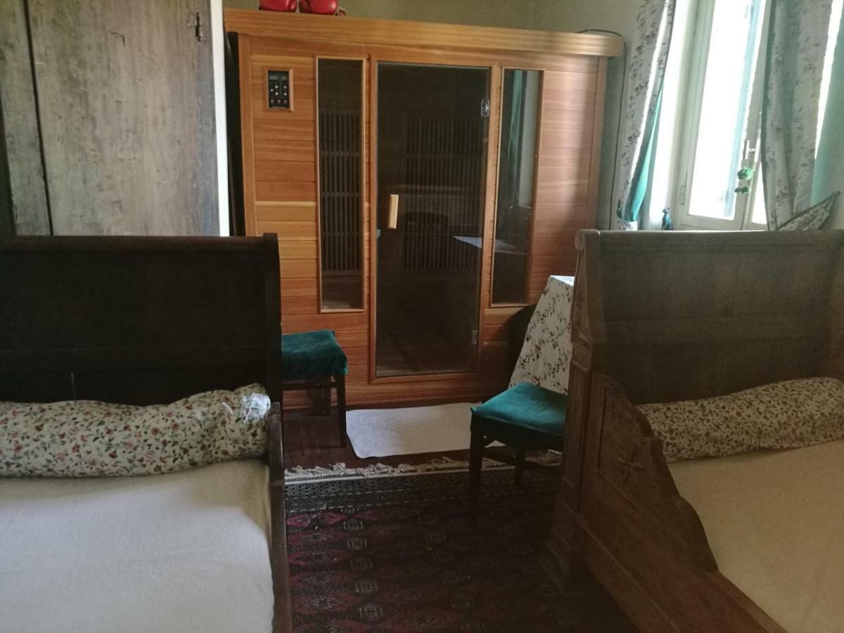 Antica Cascina Del Medico Hotel Muzzano Buitenkant foto