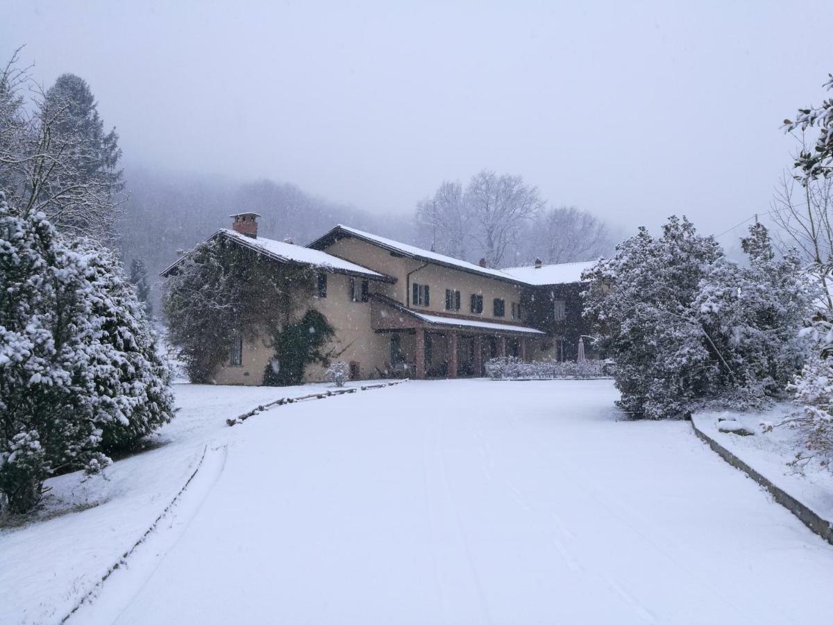 Antica Cascina Del Medico Hotel Muzzano Buitenkant foto